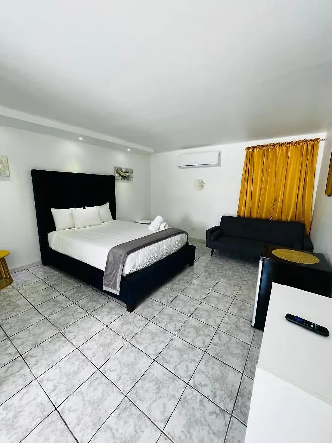 Douglas Highway Inn Hotel كابو روخو 0*,